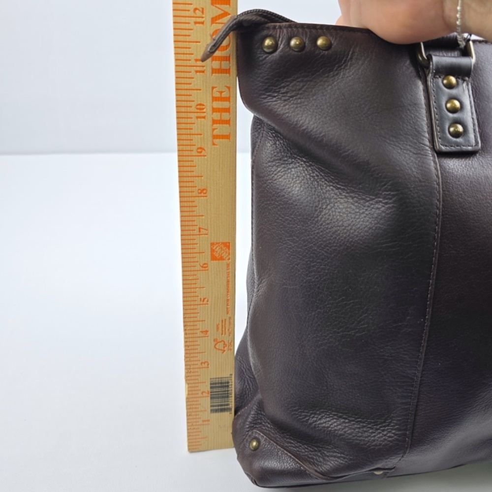 Solo Dark Brown Leather Tote Bag - Picture 8 of 12